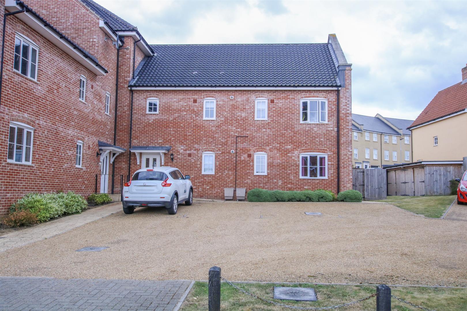 Beech Road, Saxmundham Gallery Image